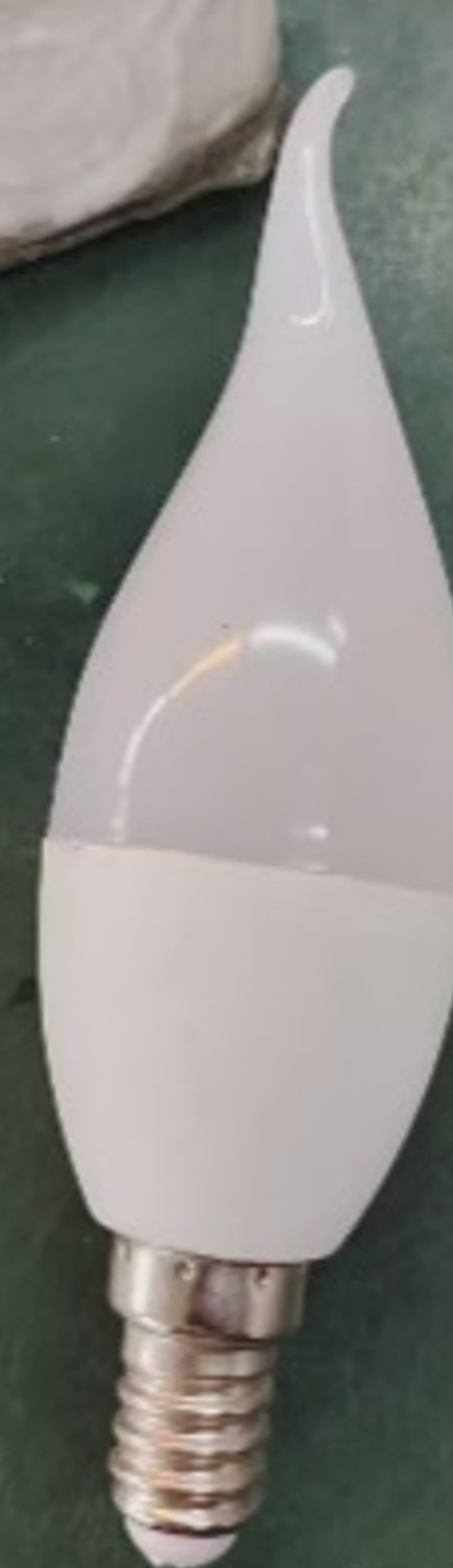 Лампа LUSTRY HAN (WHITE Свеча) E14 6500K