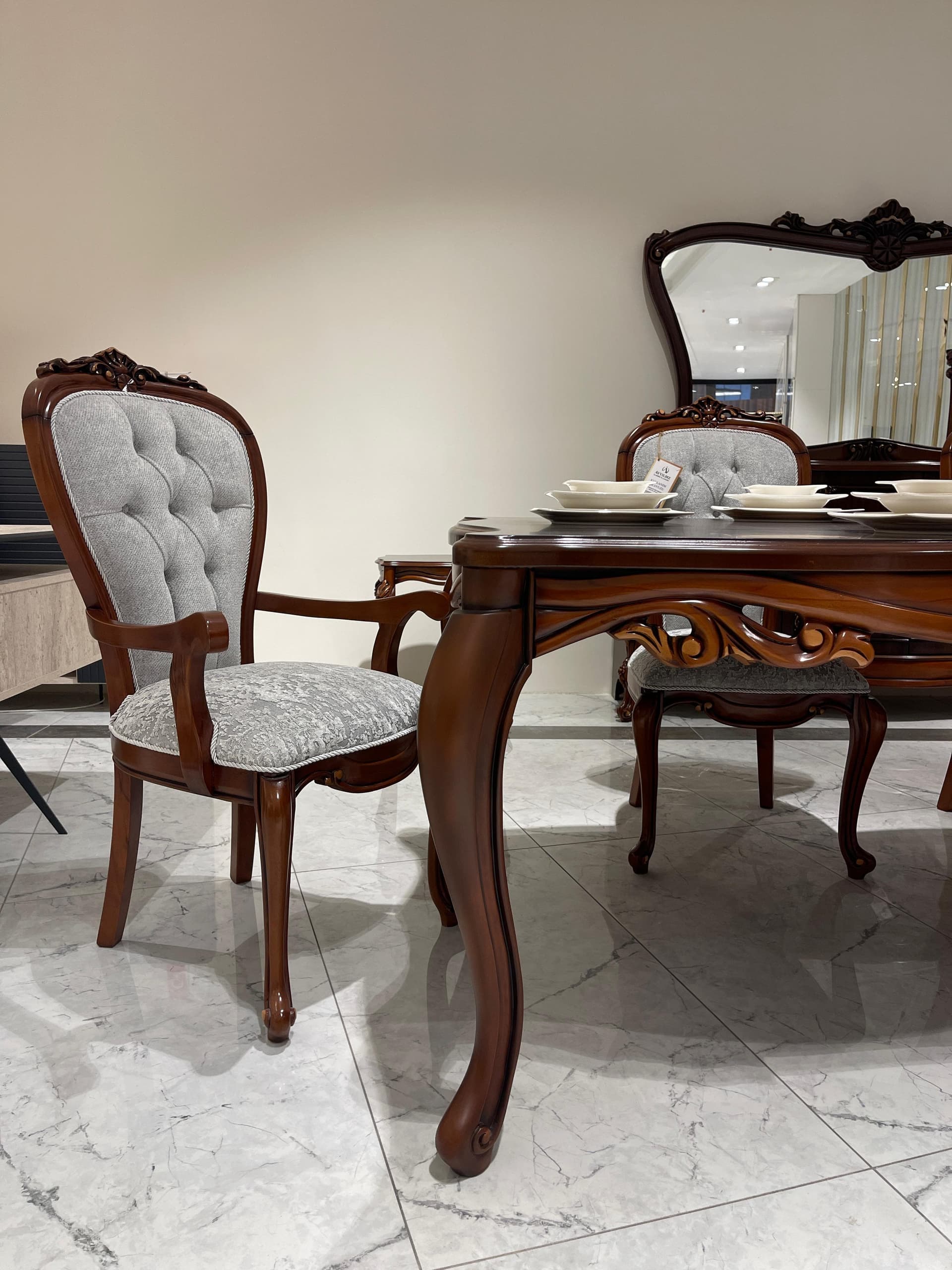 Sultan (Стул с подлокотниками)